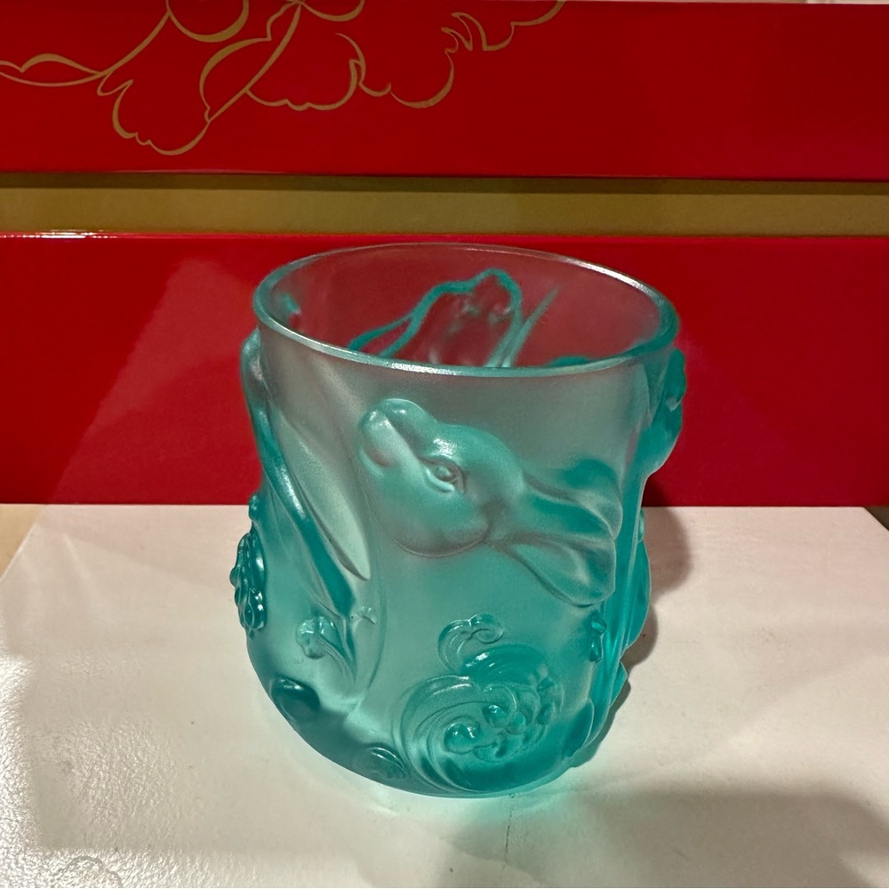 LIULI water rabbit of fortune glasses